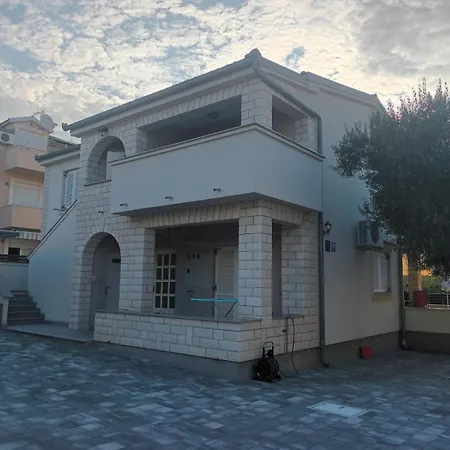 Jurkovic דירה Grebaštica