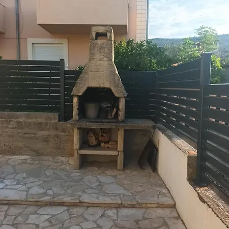 דירה Jurkovic Grebaštica